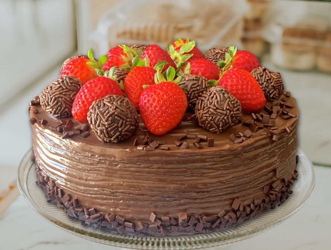 brigadeiro com morangos